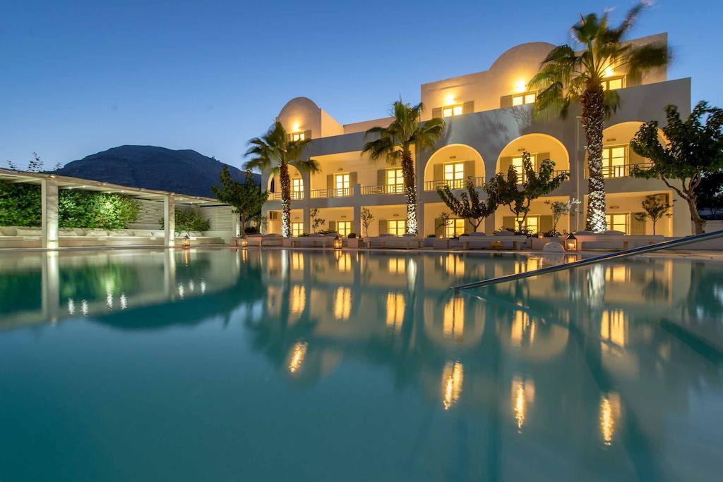 Hotel 28 Kamári 外观 照片